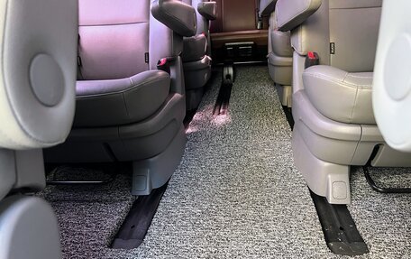Hyundai Grand Starex Grand Starex I рестайлинг 2, 2018 год, 2 990 000 рублей, 37 фотография