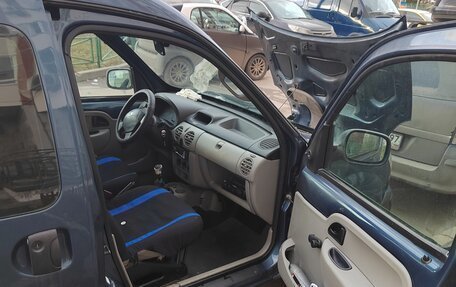 Renault Kangoo II рестайлинг, 2005 год, 300 000 рублей, 12 фотография