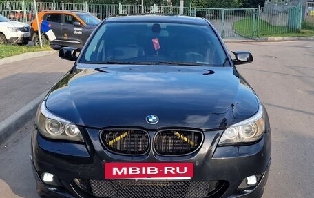 BMW 5 серия, 2003 год, 1 350 000 рублей, 7 фотография