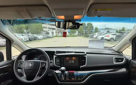 Honda Odyssey IV, 2021 год, 1 860 000 рублей, 19 фотография