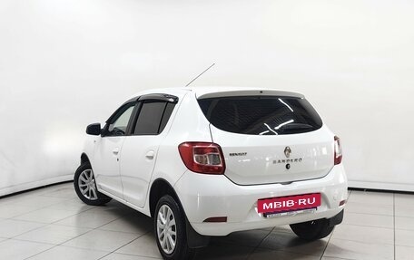Renault Sandero II рестайлинг, 2019 год, 899 000 рублей, 2 фотография