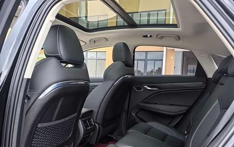 Geely Tugella FY11, 2022 год, 1 760 000 рублей, 8 фотография