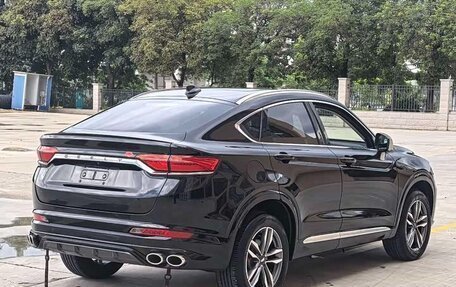 Geely Tugella FY11, 2022 год, 1 760 000 рублей, 4 фотография