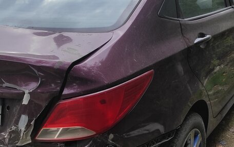 Hyundai Solaris II рестайлинг, 2011 год, 350 000 рублей, 5 фотография