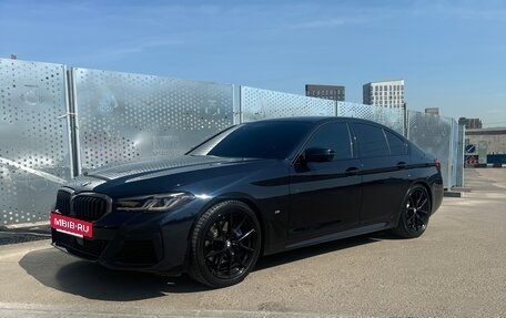 BMW 5 серия, 2021 год, 4 950 000 рублей, 3 фотография