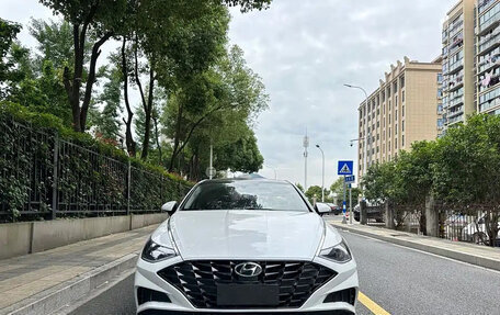Hyundai Sonata VIII, 2022 год, 1 363 000 рублей, 2 фотография