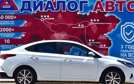 Hyundai Solaris II рестайлинг, 2021 год, 1 600 000 рублей, 2 фотография