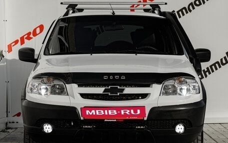 Chevrolet Niva I рестайлинг, 2018 год, 785 000 рублей, 2 фотография