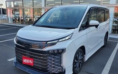 Toyota Voxy, 2022 год, 2 700 000 рублей, 1 фотография