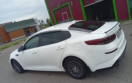 KIA Optima IV, 2019 год, 1 900 000 рублей, 6 фотография