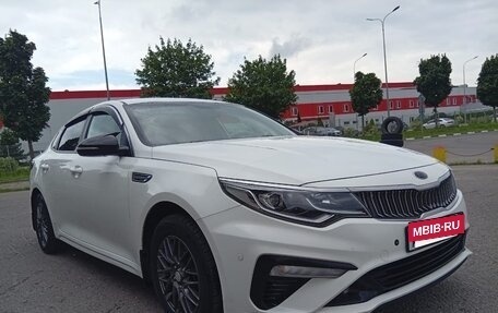 KIA Optima IV, 2019 год, 1 900 000 рублей, 2 фотография