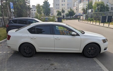 Skoda Octavia, 2017 год, 1 740 000 рублей, 8 фотография