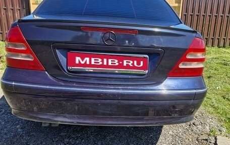 Mercedes-Benz C-Класс, 2001 год, 570 000 рублей, 4 фотография