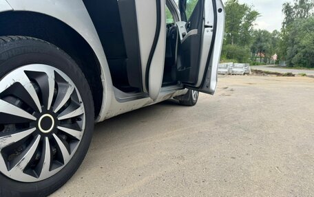 Toyota Yaris III рестайлинг, 2008 год, 450 000 рублей, 8 фотография
