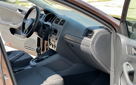 Volkswagen Jetta VI, 2015 год, 1 150 000 рублей, 9 фотография