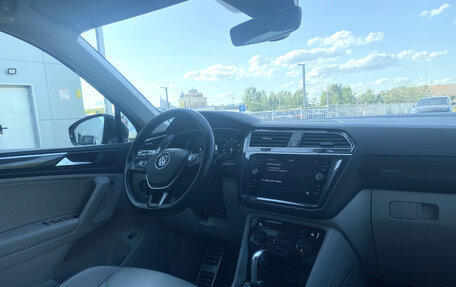 Volkswagen Tiguan II, 2018 год, 2 150 000 рублей, 7 фотография