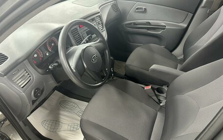 KIA Rio II, 2011 год, 799 000 рублей, 10 фотография