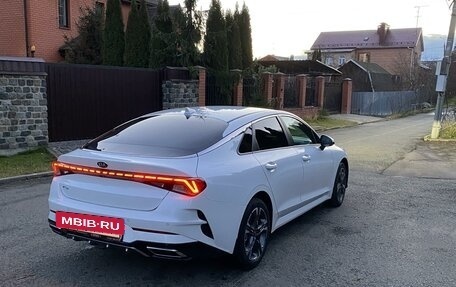 KIA K5, 2021 год, 2 800 000 рублей, 5 фотография
