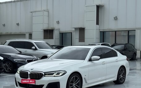 BMW 5 серия, 2022 год, 3 899 000 рублей, 1 фотография