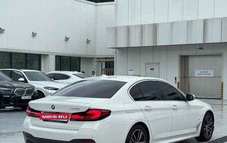 BMW 5 серия, 2022 год, 3 899 000 рублей, 4 фотография