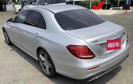 Mercedes-Benz E-Класс, 2016 год, 1 933 000 рублей, 2 фотография