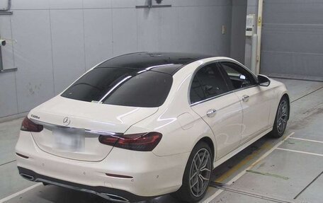 Mercedes-Benz E-Класс, 2023 год, 4 482 000 рублей, 4 фотография