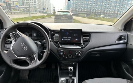 Hyundai Solaris II рестайлинг, 2021 год, 1 490 000 рублей, 3 фотография