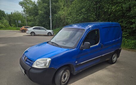 Peugeot Partner II рестайлинг 2, 2010 год, 299 000 рублей, 2 фотография