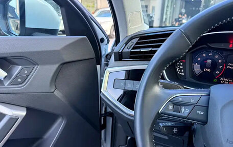 Audi Q3, 2022 год, 2 500 000 рублей, 24 фотография