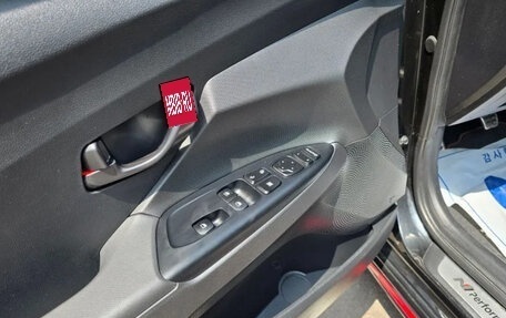 Hyundai Veloster II, 2021 год, 1 499 000 рублей, 12 фотография