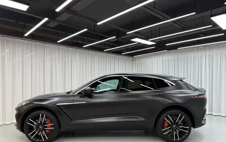 Aston Martin DBX I, 2022 год, 21 000 000 рублей, 7 фотография