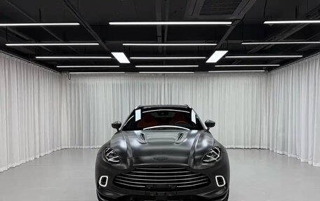 Aston Martin DBX I, 2022 год, 21 000 000 рублей, 2 фотография