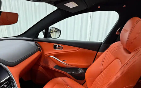 Aston Martin DBX I, 2022 год, 21 000 000 рублей, 15 фотография