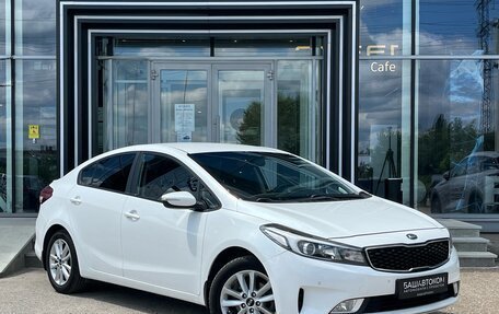 KIA Cerato III, 2018 год, 1 450 000 рублей, 3 фотография