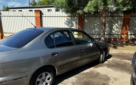 Nissan Primera II рестайлинг, 1997 год, 100 000 рублей, 2 фотография