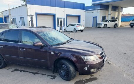 Hyundai Sonata VI, 2005 год, 350 000 рублей, 2 фотография