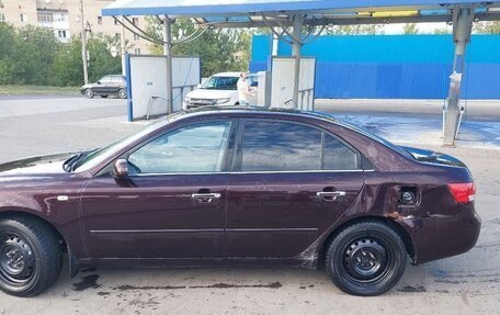 Hyundai Sonata VI, 2005 год, 350 000 рублей, 4 фотография