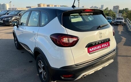 Renault Kaptur I рестайлинг, 2022 год, 1 089 000 рублей, 3 фотография