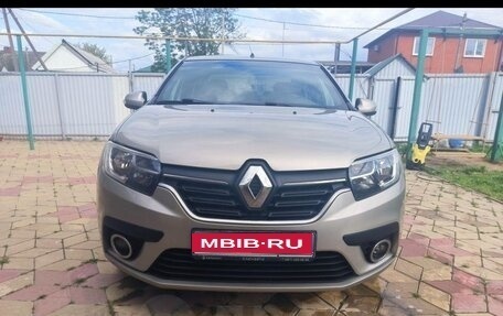 Renault Logan II, 2019 год, 950 000 рублей, 1 фотография