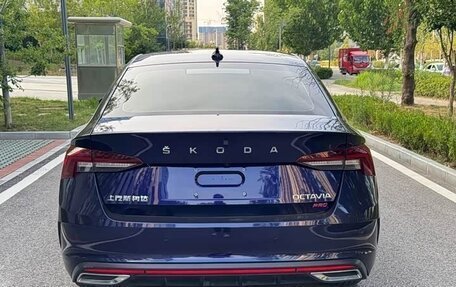 Skoda Octavia IV, 2022 год, 1 592 000 рублей, 5 фотография