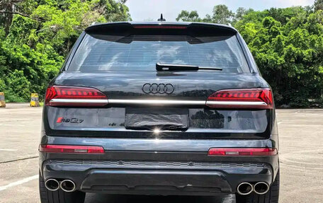 Audi Q7, 2022 год, 6 000 000 рублей, 5 фотография