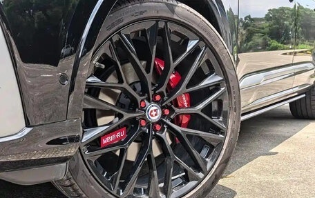 Audi Q7, 2022 год, 6 000 000 рублей, 8 фотография