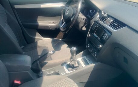 Skoda Octavia, 2015 год, 950 000 рублей, 4 фотография