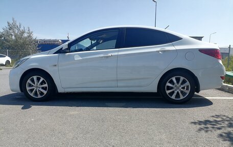 Hyundai Solaris II рестайлинг, 2013 год, 601 000 рублей, 4 фотография