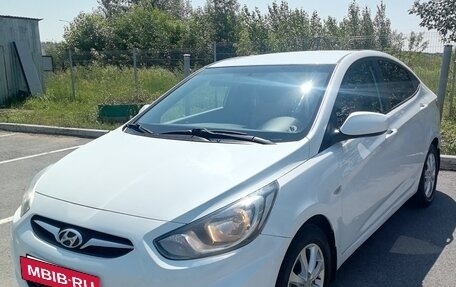 Hyundai Solaris II рестайлинг, 2013 год, 601 000 рублей, 7 фотография