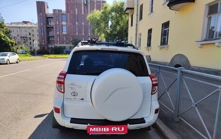 Toyota RAV4, 2010 год, 1 600 000 рублей, 3 фотография