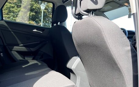 Volkswagen Jetta VII, 2018 год, 1 550 000 рублей, 16 фотография