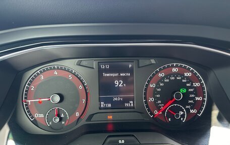 Volkswagen Jetta VII, 2018 год, 1 550 000 рублей, 37 фотография