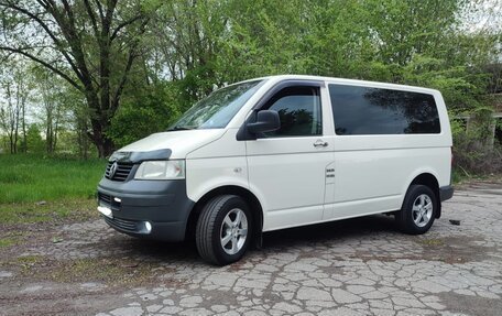 Volkswagen Transporter T5 рестайлинг, 2009 год, 1 660 000 рублей, 7 фотография