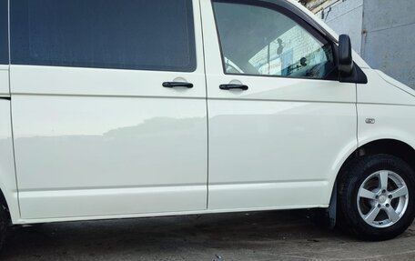 Volkswagen Transporter T5 рестайлинг, 2009 год, 1 660 000 рублей, 22 фотография
